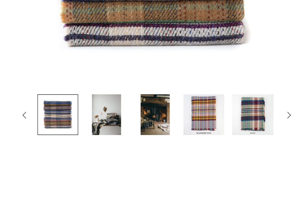thumbnail_slider_contains_the_additional_product_images.png